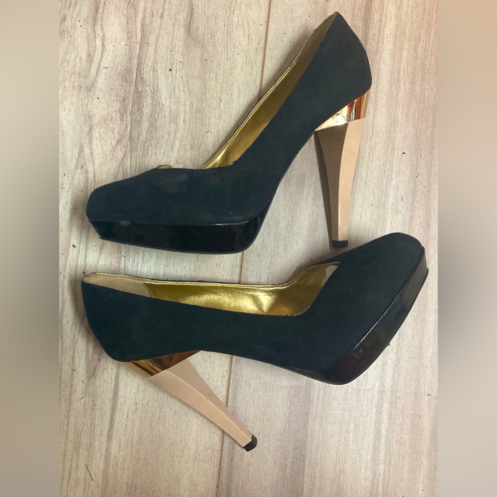 38.5 Stella McCartney Black/tan Heels